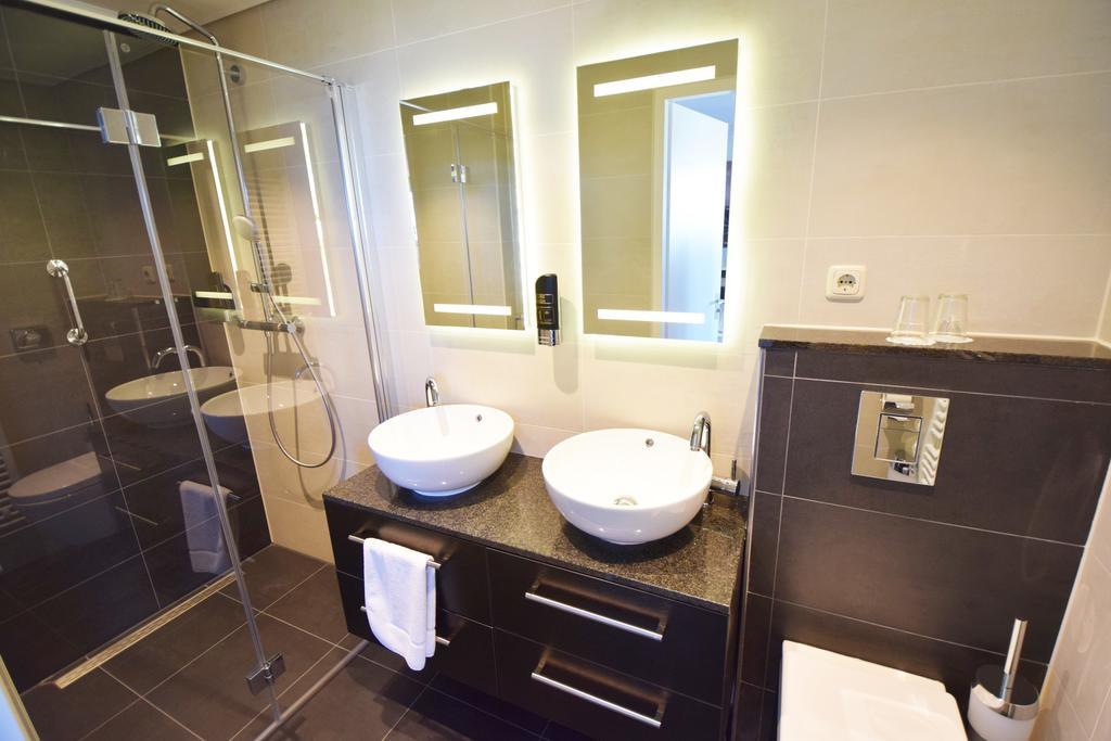 Hotel Noordzee Domburg Buitenkant foto